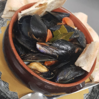 IMPEPATA DI COZZE E PANE